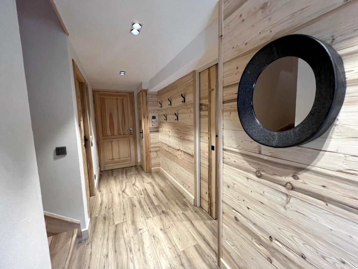 Ours Polaire Bel Appartement Village Et Pistes La Clusaz Eksteriør billede