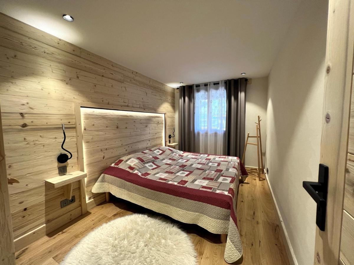 Ours Polaire Bel Appartement Village Et Pistes La Clusaz Eksteriør billede